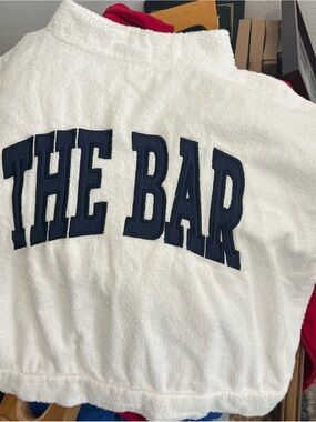 THE BAR White Terry Top with Navy 'THE BAR' Applique M